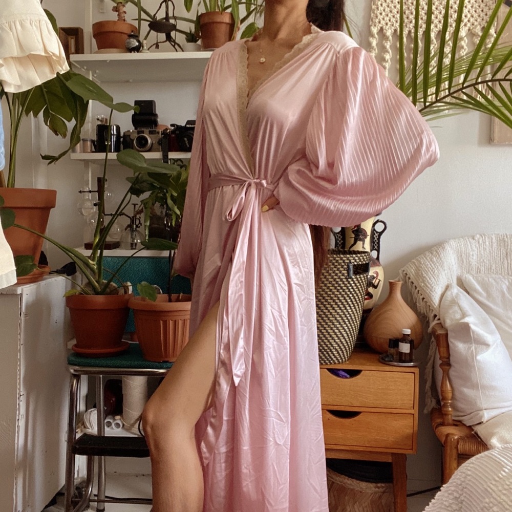 Vintage Light Pink Robe Size XS-S